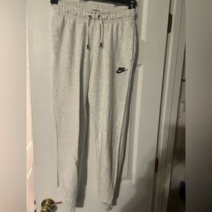 Nike women’s white Jogger Pants